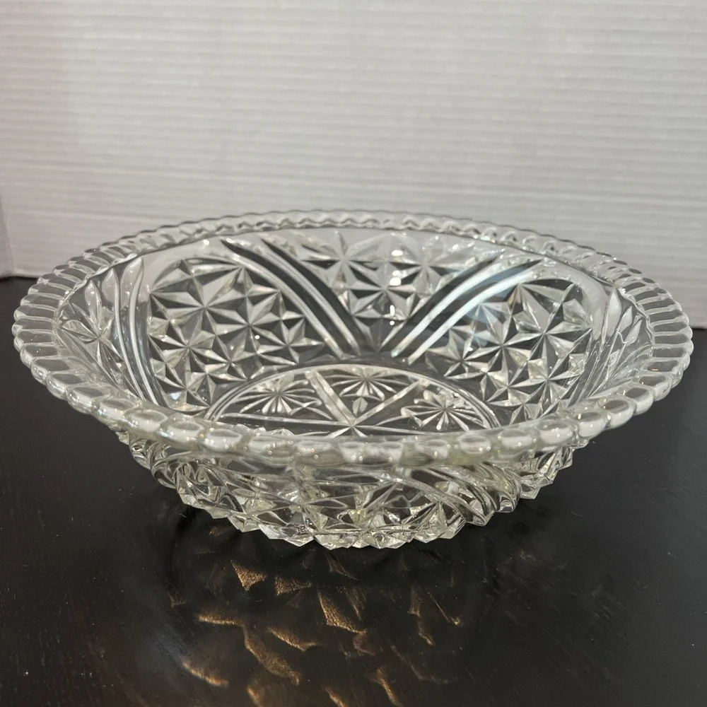 Vintage‎ Anchor Hocking Stars and Bars Round Clear Glass Serving Bowl